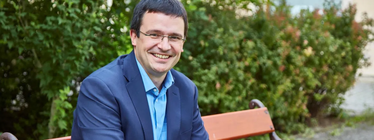 Ředitel Sue Ryder: Dříve u nás životní příběhy nekončily, ale přestaly Matěj Lejsal, ředitel Sue Ryder