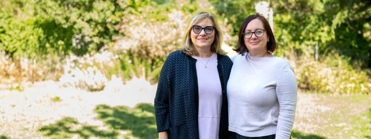 Monika Laušmanová (vlevo) a Hana Burečková ze Stavební spořitelny České spořitelny, a.s.